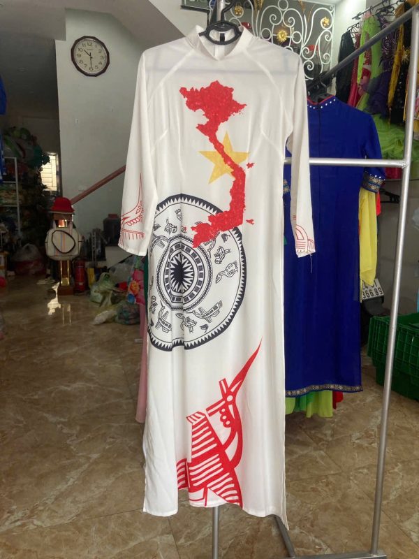 Áo dài bản đồ trắng, &