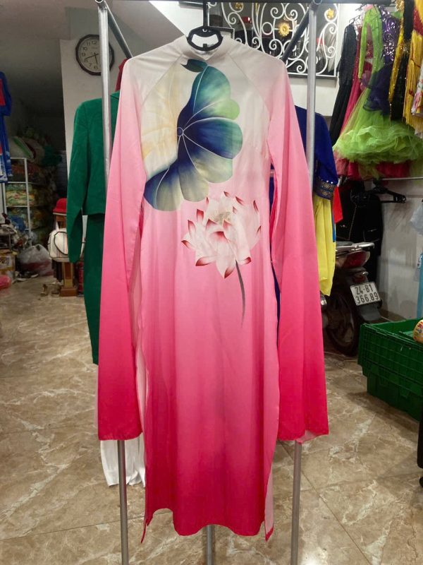 Áo dài hồng tà tay